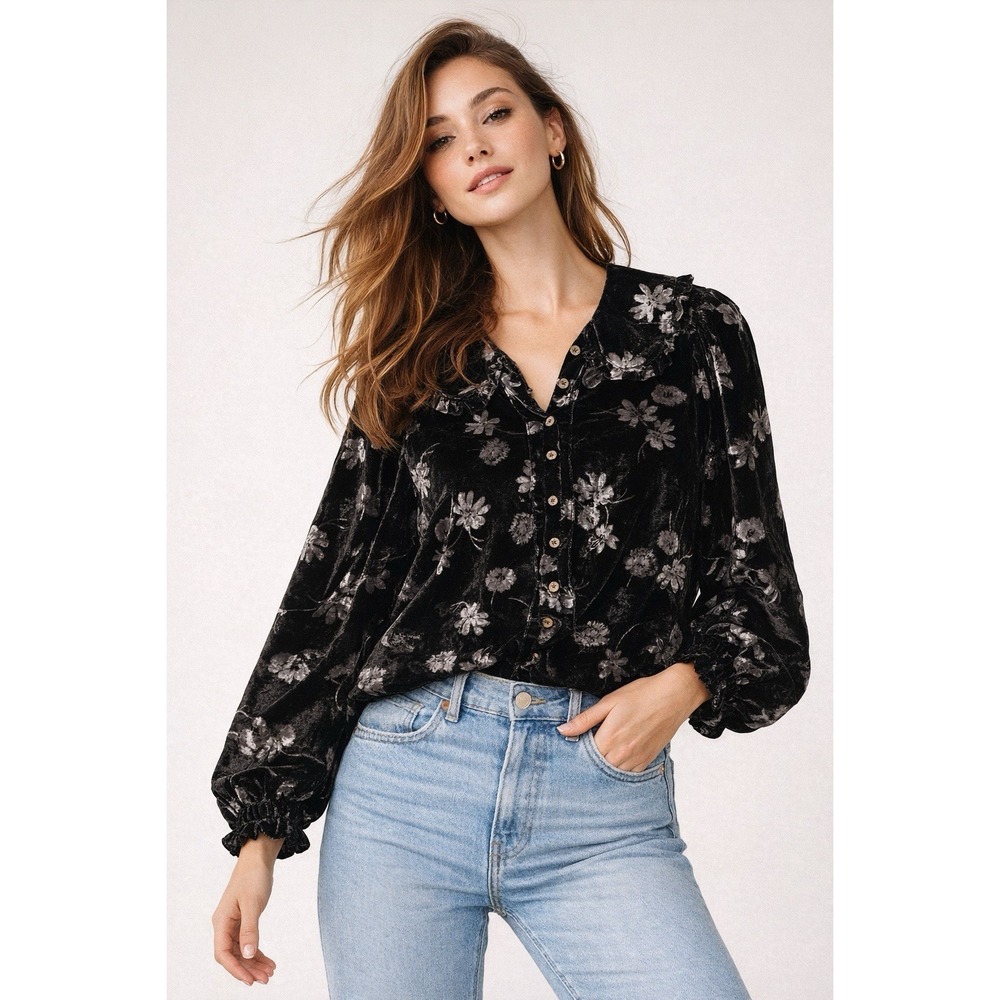PILCRO Keira Velvet Blouse Sz M Black Floral Dark Romantic Victorian Boho Whimsi